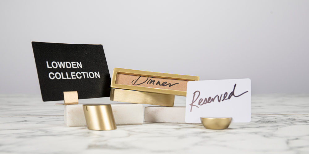 How to use branding and signage to boost visual merchandising