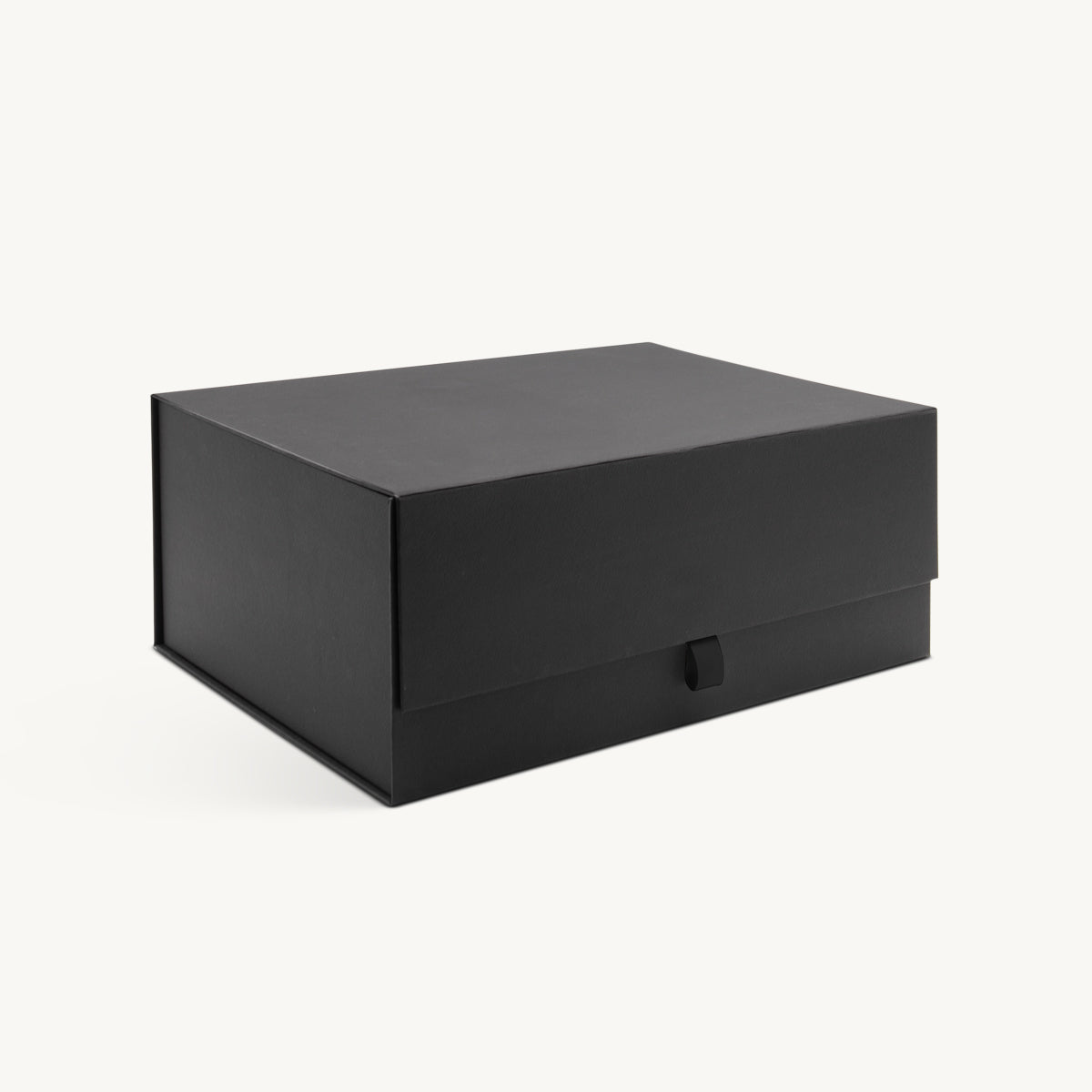14 inch magnetic hamper.