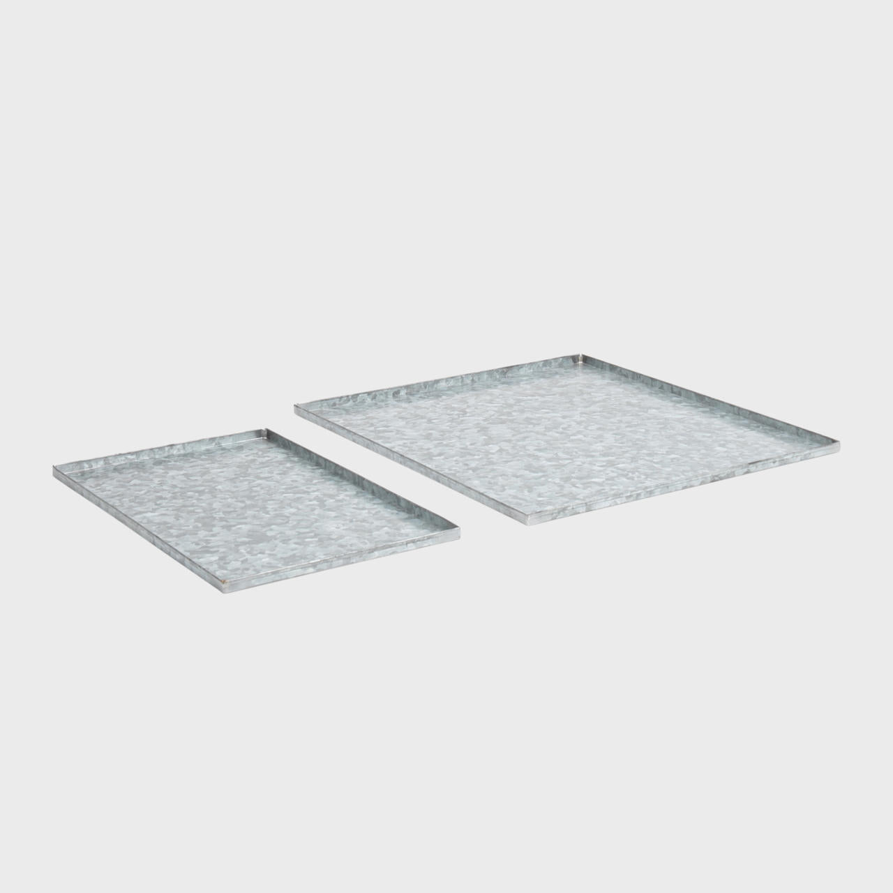 Shallow metal serving platter.