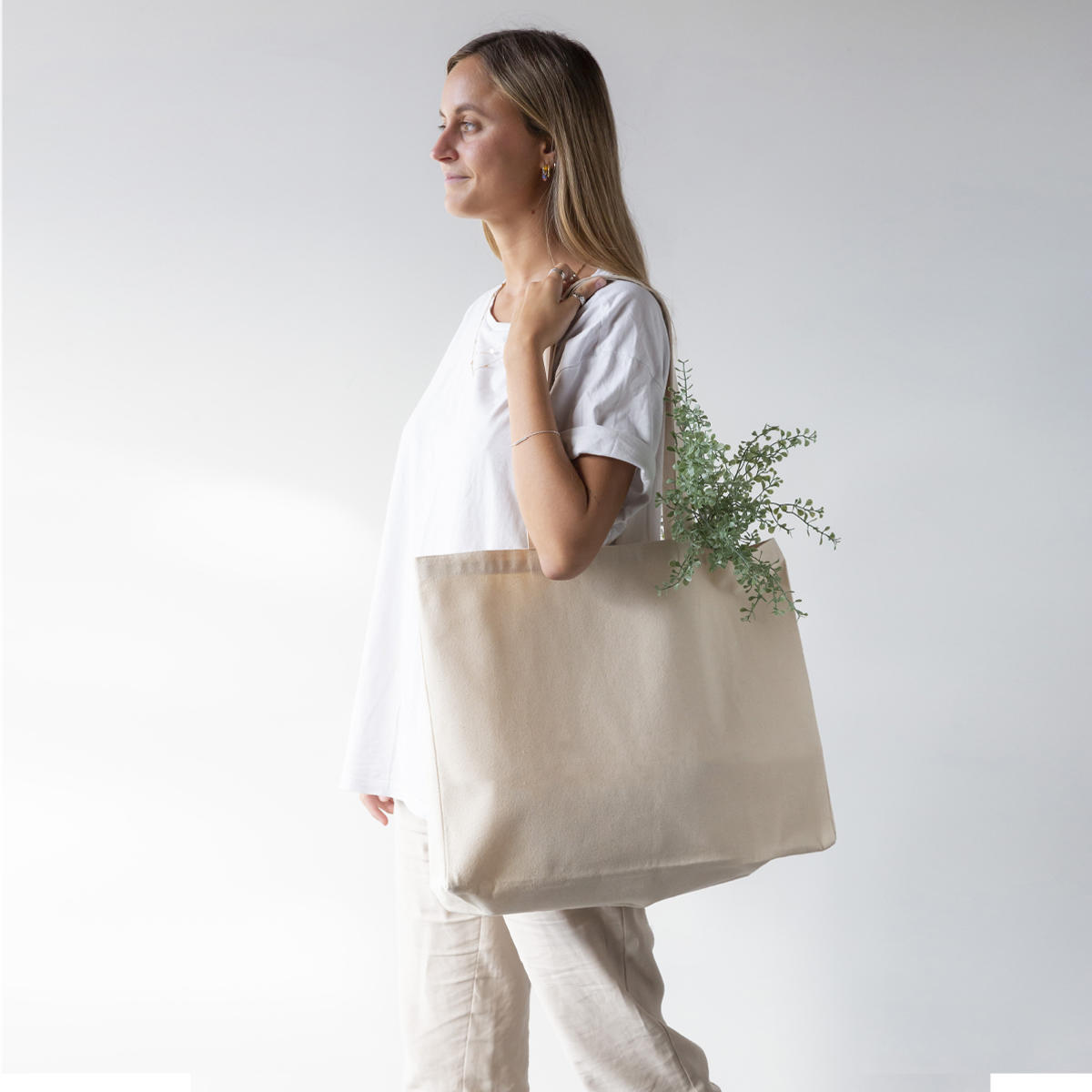Large natural 10oz recycled canvas bag.