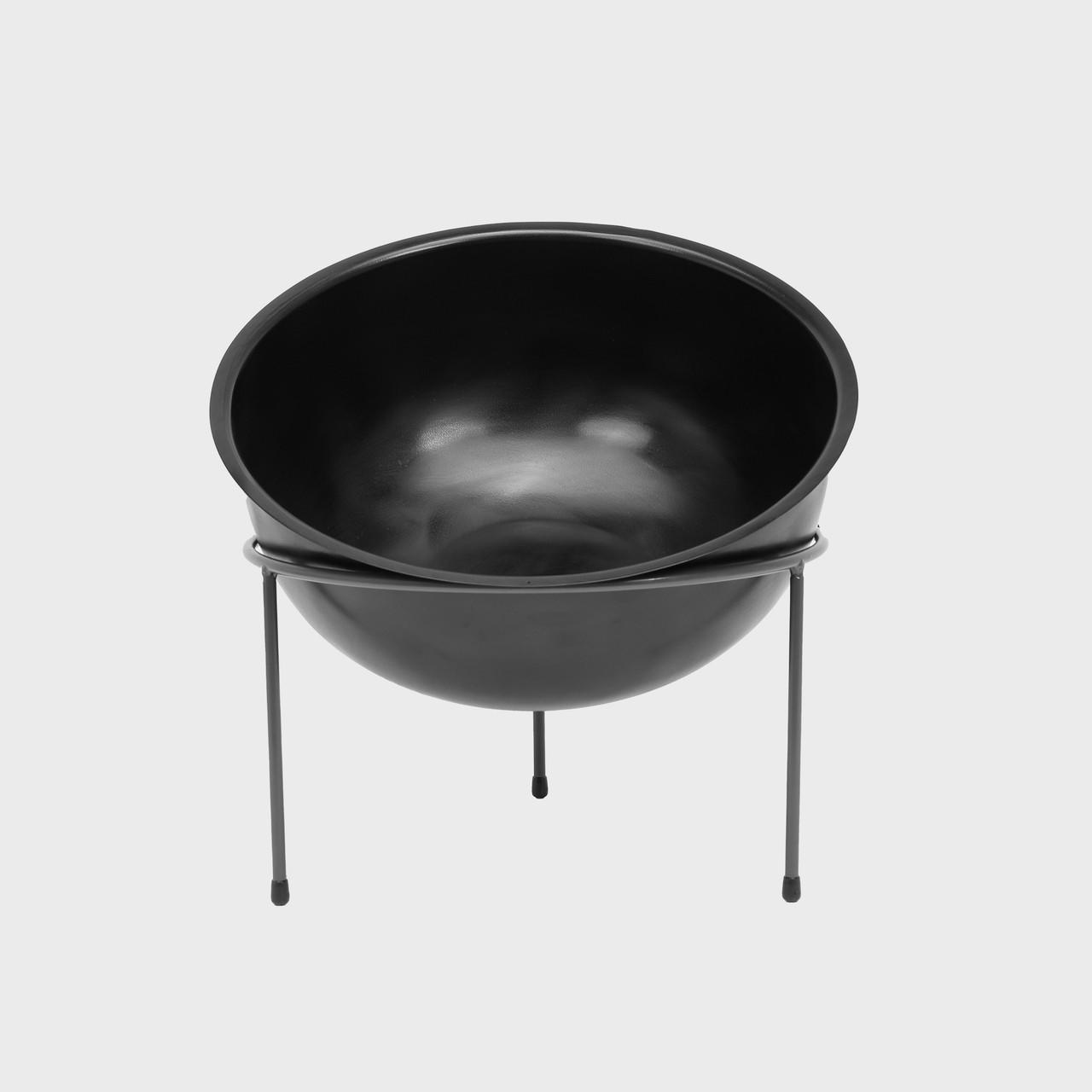 Matlock metal riser with kelso black bowl designed to add functional height and dimension.
