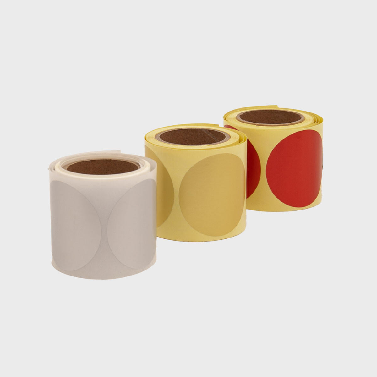 Paper sealing sticker (100 p/roll) with a high-quality finish used as a decorative accent.