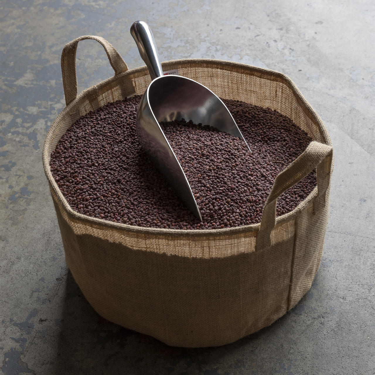 Small jute display bucket bag.
