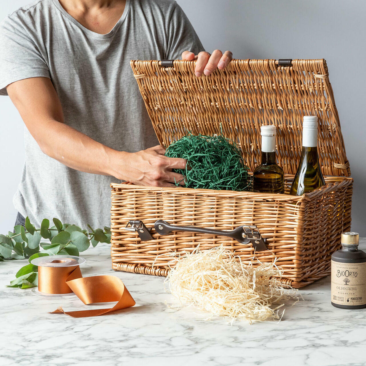 16 inch wicker hamper hand-woven from natural split-wicker.