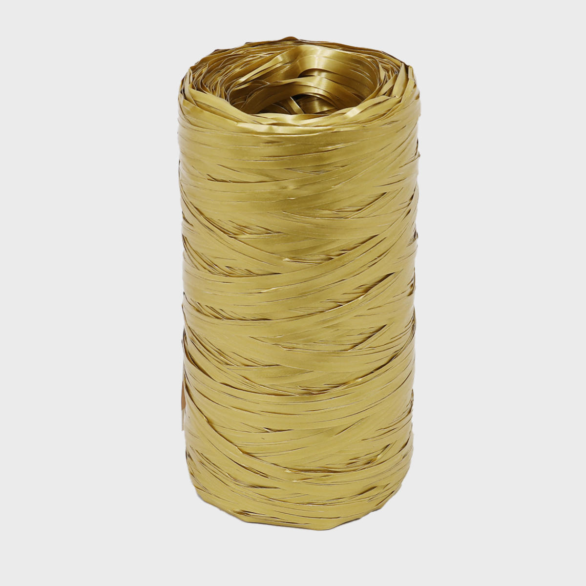 Raffia tie.