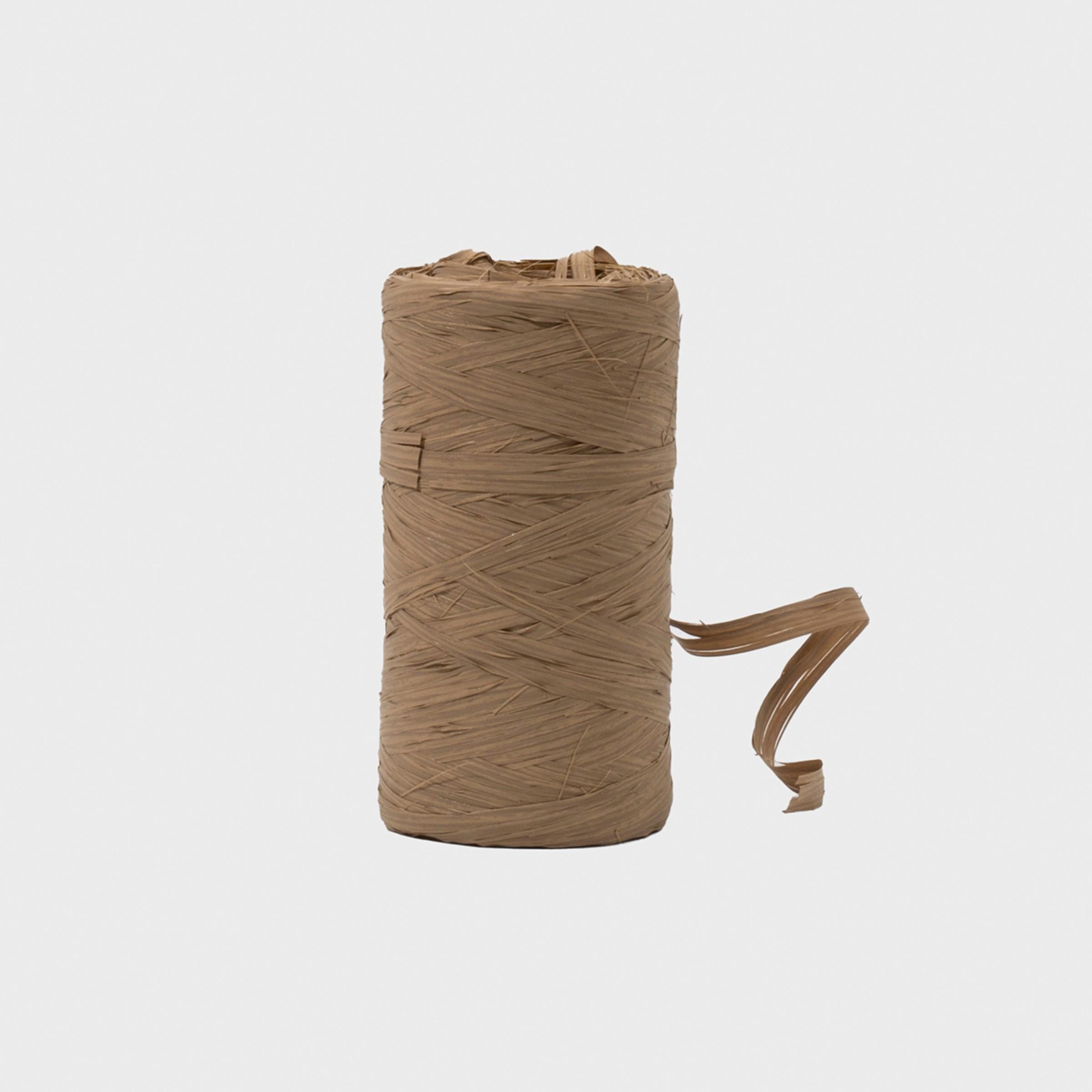 Raffia tie.