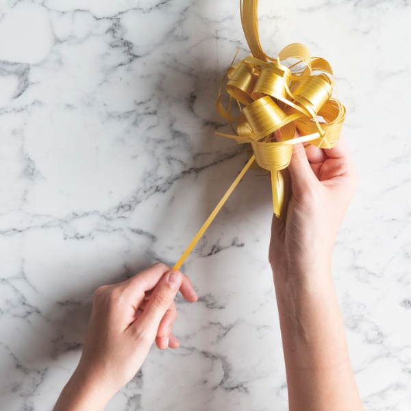 Everything you need for elegant gifting campaigns.