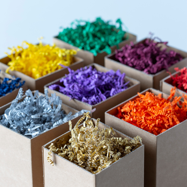 Find shred and wood wool for every gift.