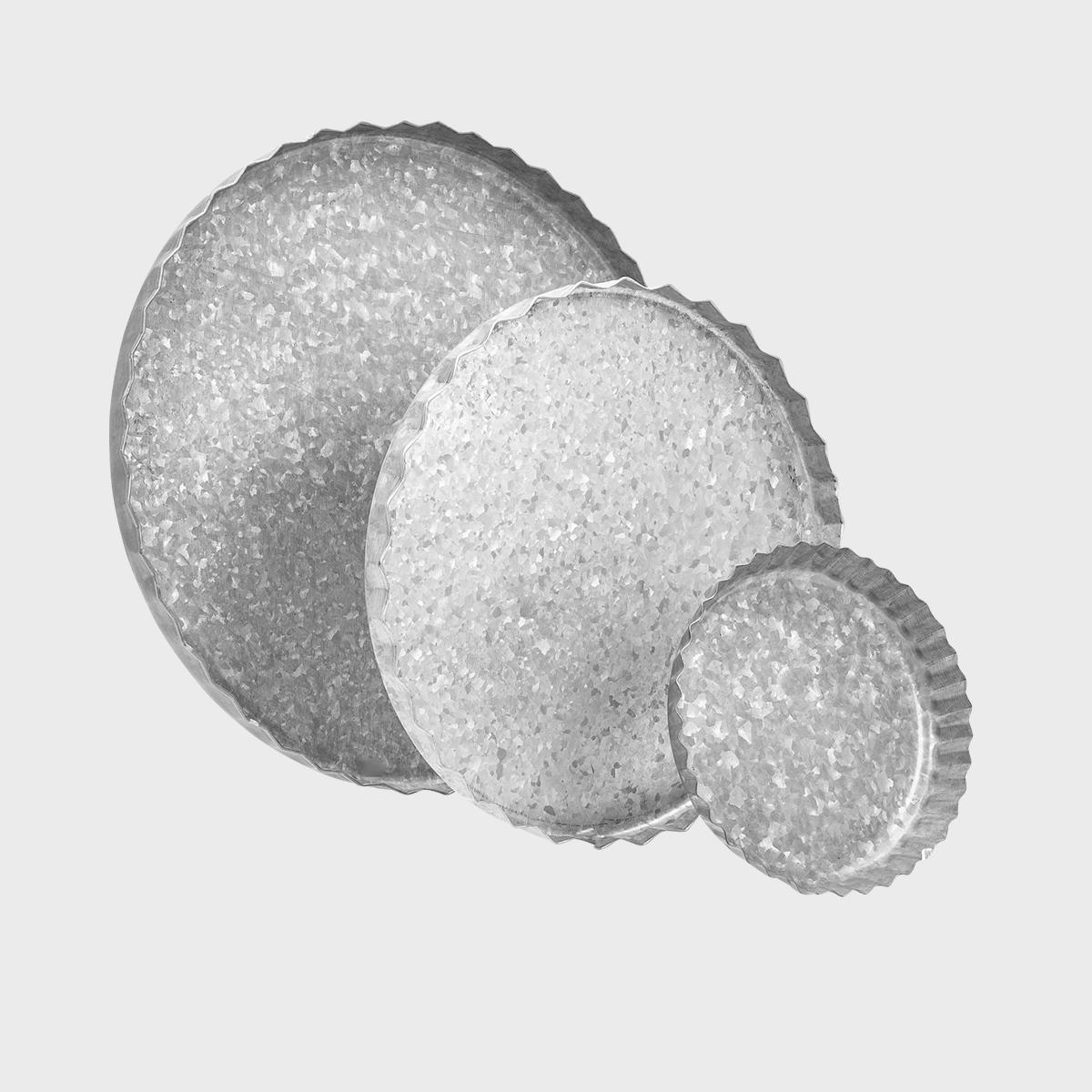 Medium metal serving platter.