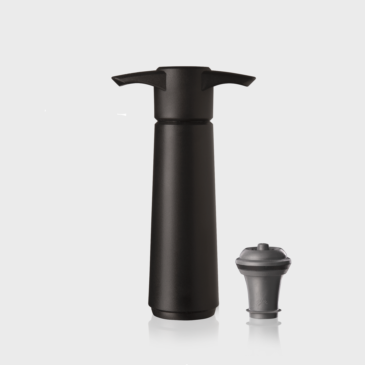 Vacuvin black blister wine saver.