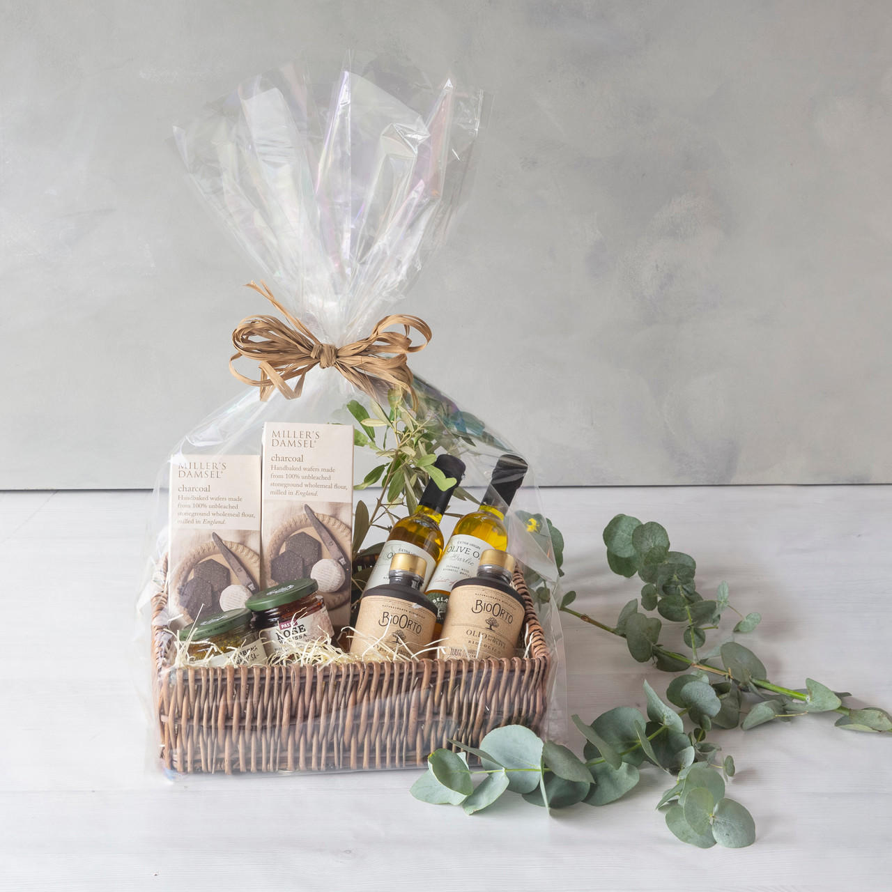 Compostable clear gift wrap 50m roll - 800mm Wide.