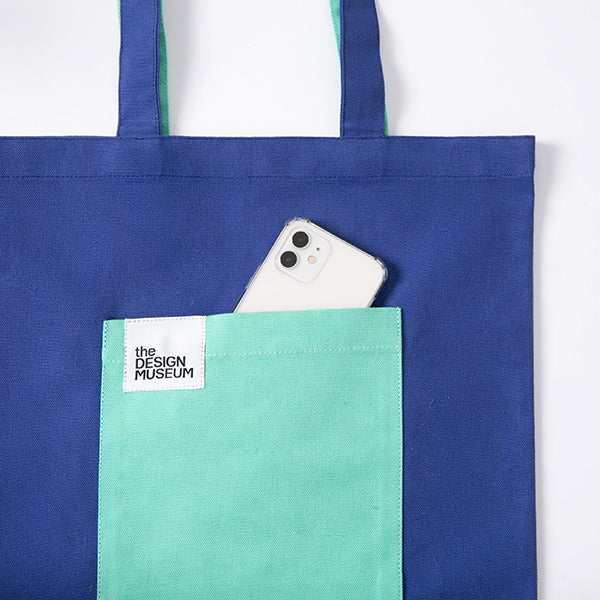 Tote bags with pockets